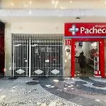 MARAVILHOSO QUARTO E SALA até 4 PESSOAS NO LEBLON na Av ATAULFO DE PAIVA
