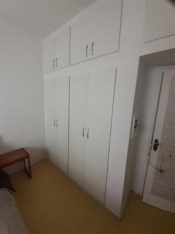 Maravilhoso E Sala Até 4 Pessoas No Leblon Na Av Ataulfo De Paiva Apartamento Río de Janeiro