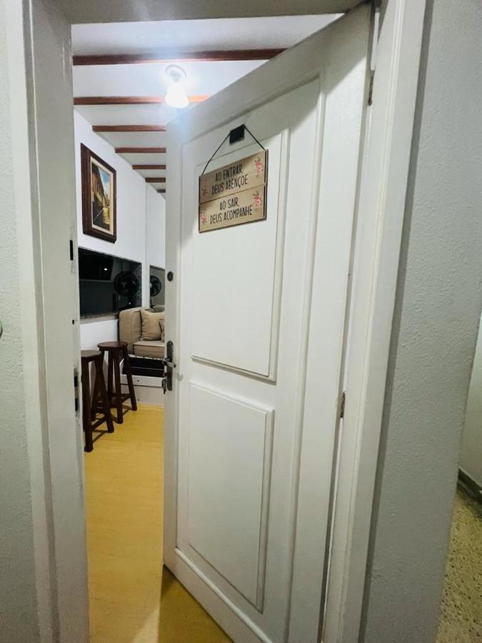 Maravilhoso E Sala Até 4 Pessoas No Leblon Na Av Ataulfo De Paiva